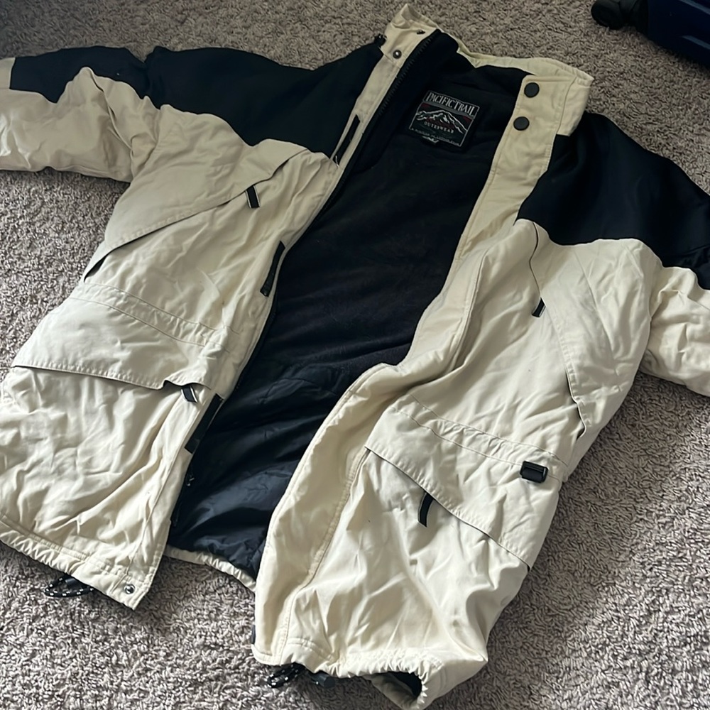 Pacific Trail Outerwear beige and black jacket, medium